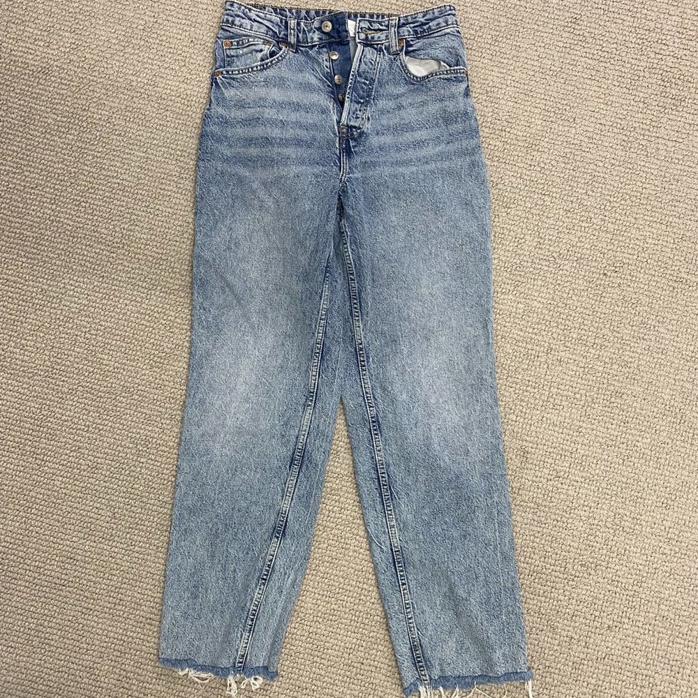 H&M Straight Jeans - Size 4